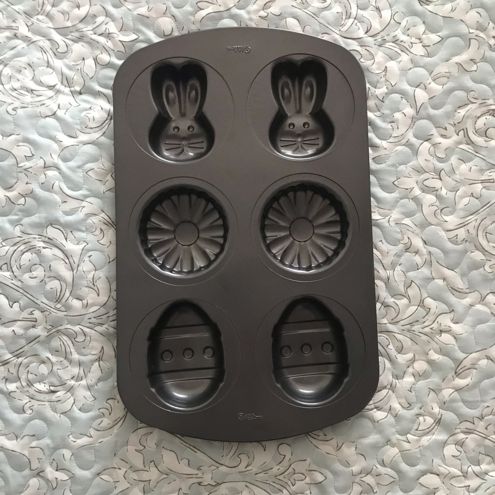 Spring mini cake pan - Picture 2 of 2